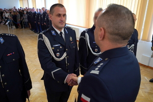 uroczystość ślubowania nowo przyjętych policjantów z udziałem między innymi Komendanta Wojewódzkiego Policji w Bydgoszczy, Wicewojewody Kujawsko-Pomorskiego oraz Kapelana kujawsko-pomorskiej Policji