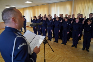 Ślubowanie nowych policjantów