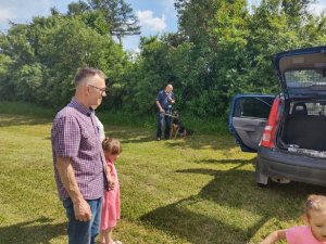 Policjanci na festynie w Wieszkach