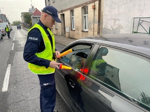 Policjanci podczas działań ,,Trzeźwy poranek&quot;.