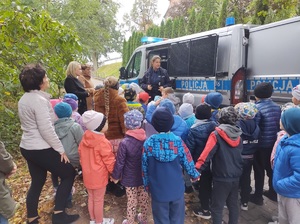 Policjanci podczas profilaktyki.