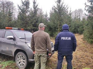 Wspólnie patrole nakielskich mundurowych i Straży Leśnej