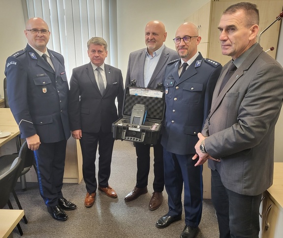 przekazanie narkotestera